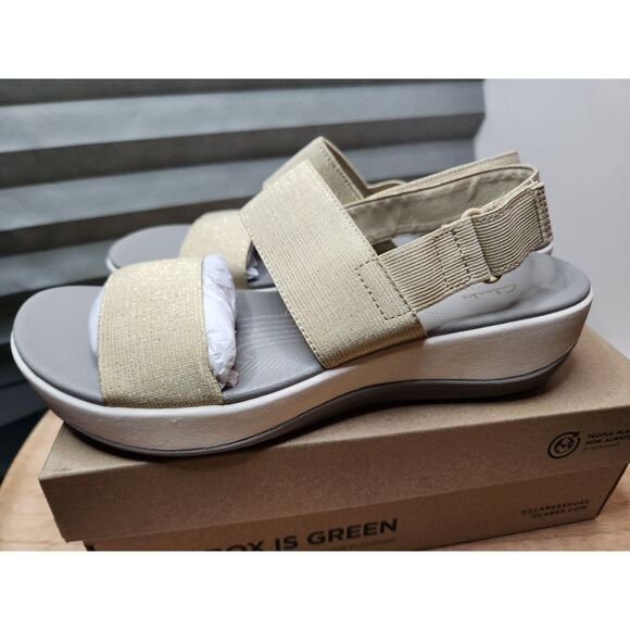 Clarks Arla Jacory Women's open toe sandals Size 9 Wide Soft Gold - Picture 2 of 7